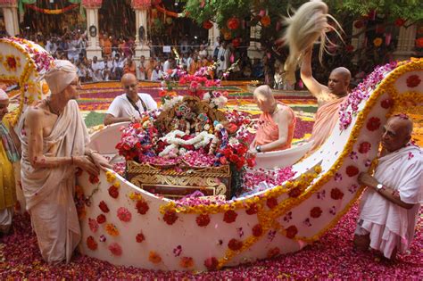 Krishnabhumi » Boat Festival (Nauka Vihar) at ISKCON