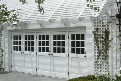 Choosing the Right Window for Your Garage Door | Cambek Designer Doors