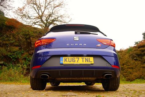 Seat Leon Cupra 300 Road Test & Review - Driving Torque