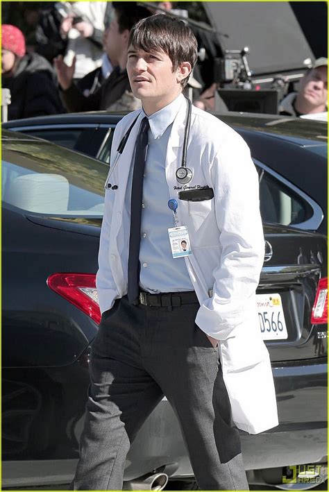 Photo: orlando bloom good doctor coat 05 | Photo 2426829 | Just Jared