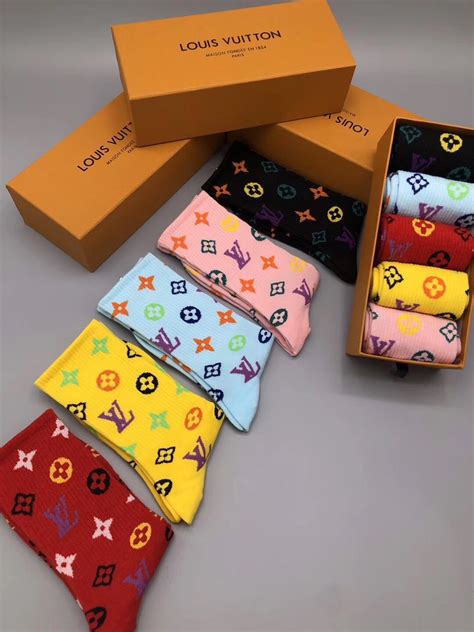 Louis Vuitton Socks Seth | semashow.com