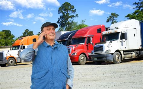 5 Ways the Trucking Industry Drives Economic Growth in America