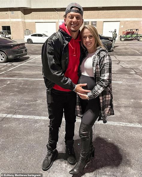 Patrick Mahomes hopes pregnant fiancee Brittany Matthews gives birth ...