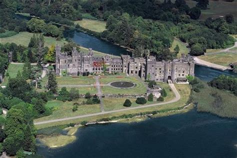 Dromoland Castle - Castles Of The Emerald Isle - Pictures - CBS News