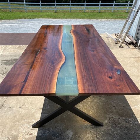 How To Make An Epoxy Resin River Table - Lancaster Live Edge