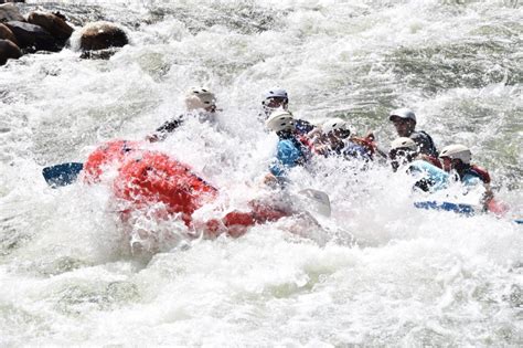 Full Day Rafting - American Whitewater Expeditions