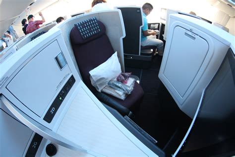 Japan Airlines Regional Business Class Review Tokyo (HND) to Bangkok ...