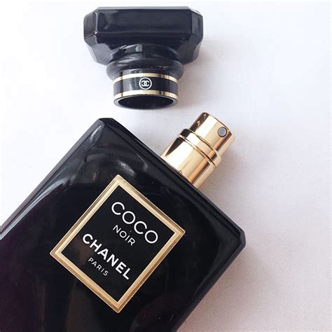 【ココヌワー】 CHANEL - CHANEL COCO NOIRの通販 by me's shop ＊.°｜シャネルならラクマ ユニセック