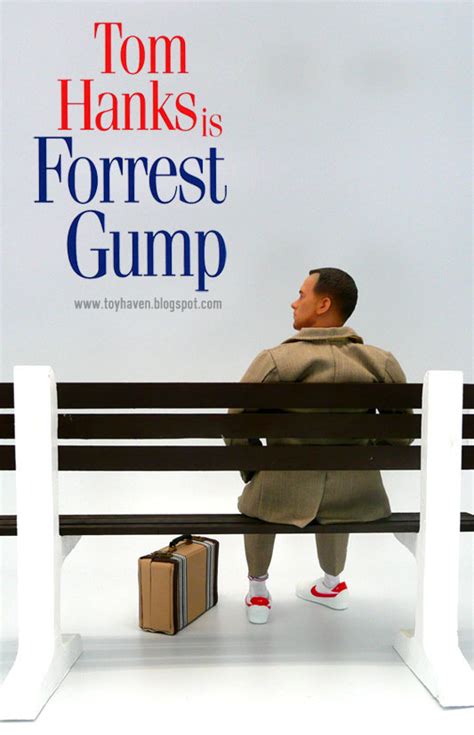 toyhaven: 1:6 Tom Hanks as Forrest Gump