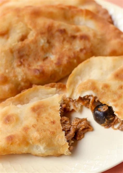 Beef Empanadas Recipe {+VIDEO} | Lil' Luna