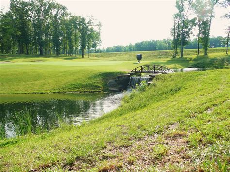 Alexis in Wonderland: Robert Trent Jones Golf Trail