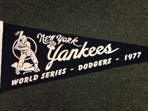 Michell & Ness Yankees 1977 World Series Pennant