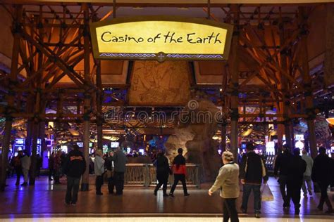 Mohegan Sun Casino and Hotel in Uncasville, Connecticut Editorial Photo - Image of interior ...