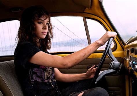 Bumblebee review – A thrilling and emotional old-school kids’ film