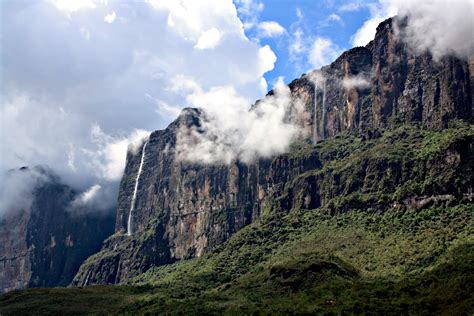 Trekking in South America: Mount Roraima, Venezuela