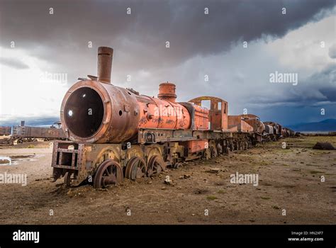 Train cemetery, Uyuni, Bolivia Stock Photo - Alamy