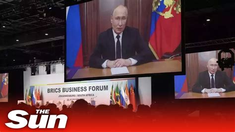 LIVE: Putin and China's Xi Jinping arrive at BRICS leaders summit in ...