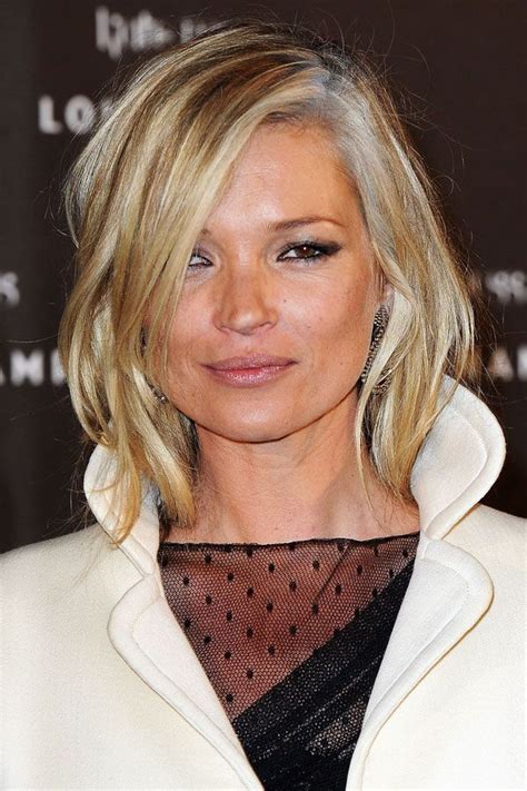 20 Times Kate Moss Started A Beauty Trend | Kate moss hair, Cool hairstyles, Gray hair growing out