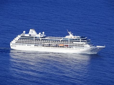 Photos: Oceania Sirena - Cruise Industry News | Cruise News