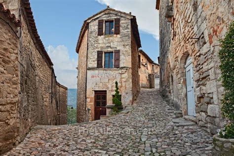 Discover Lacoste, Provence | What to Do, Where to Stay