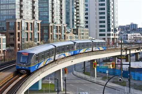 How To Get From Vancouver Airport To City Center - All Possible Ways - Gamintraveler