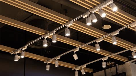 Trends in pricing and quality in LED lighting