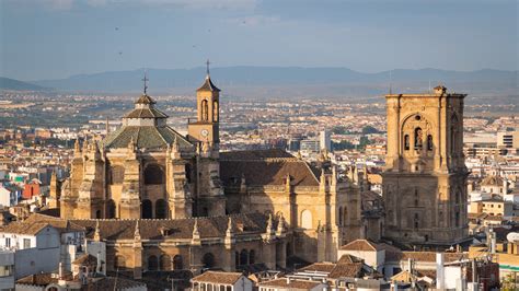 Where to Stay in Granada: Best neighborhoods | Expedia