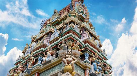 8 Popular Temples in South India that You Must Visit - Dreamtrix