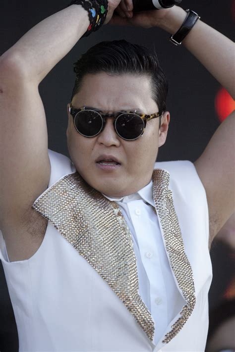 File:Psy 3, 2013.jpg - Wikipedia