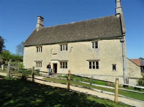 Sir Isaac Newton’s birthplace, Woolsthorpe Manor, Lincolnshire - United Kingdom - WorldNomads.com