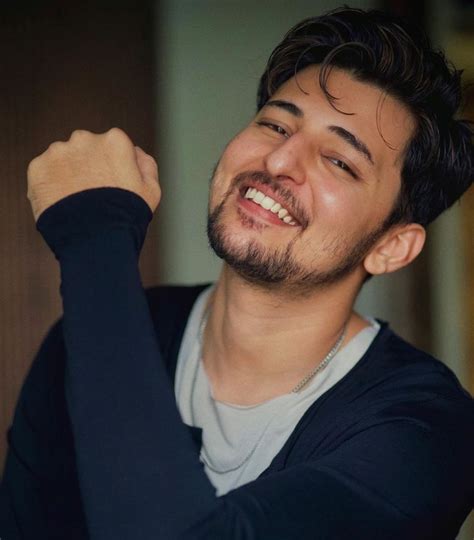 522.8k Likes, 15.3k Comments - #EkTarfa Darshan Raval (@darshanravaldz) on Instagram: “Comment ...