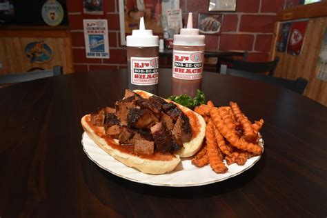 Best Burnt Ends Sandwich in Kansas/Missouri Winners: 2016 10Best Readers' Choice Travel Awards