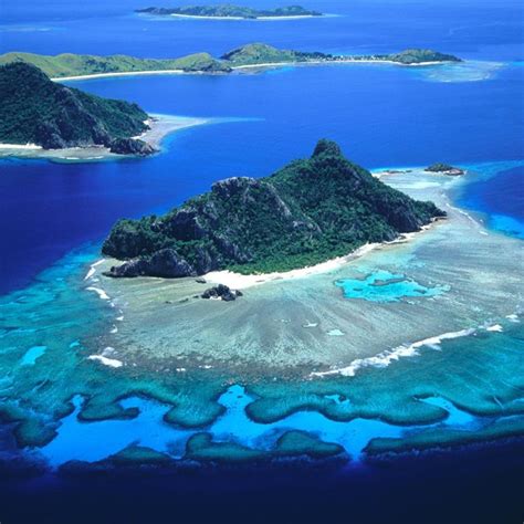 Mamanuca Islands, Fiji photo on Sunsurfer