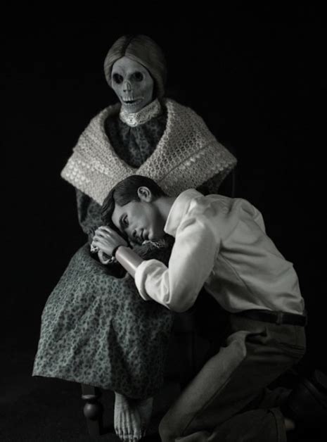 MikeLiveira's Space: TERRIFYINGLY LIFELIKE SCULPTURES OF NORMAN BATES (AND HIS ‘MOTHER’) FROM ...