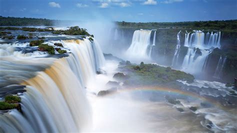 Iguazu Falls, Argentina - Natural World Safaris