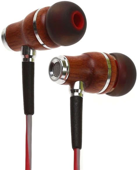 Top Best Earbuds For Small Ears To Buy In 2021 - Technobezz