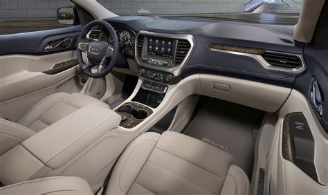 Major refresh for 2020 GMC Acadia makes crossover more butch