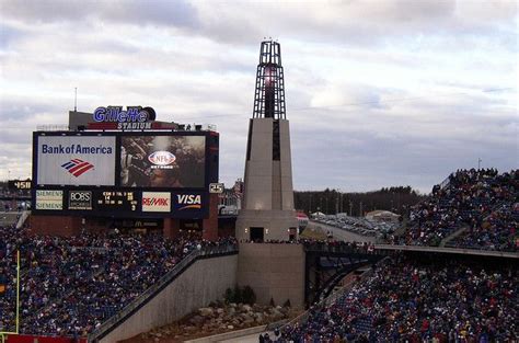 The Gillette Lighthouse | Lighthouse, Gillette stadium, Willis tower