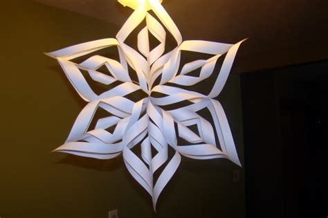 Sitting At Our Kitchen Table: 3D Paper Snowflake