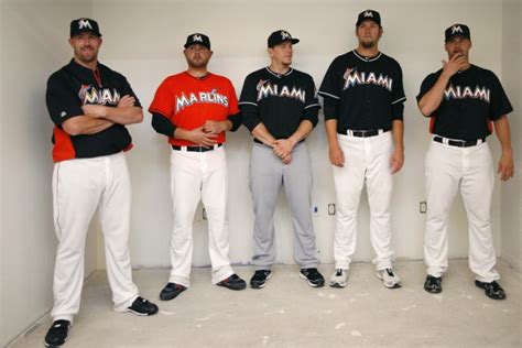 Miami Marlins New Uniforms, Stadium: MLB Opening Day 2012: [PHOTOS ...