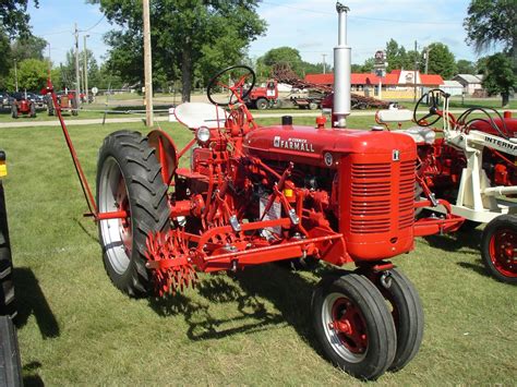 1953 Farmall Super C | Farmall, Farmall tractors, Old tractors