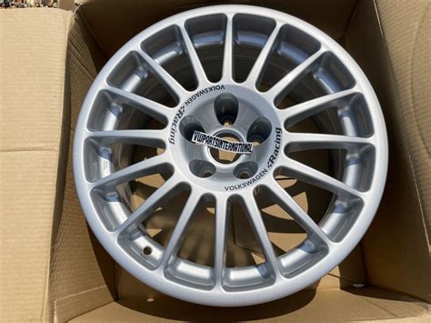 VW Racing New Beetle RSI 18" Alloy Wheel Volkswagen Motorsport Genuine ...