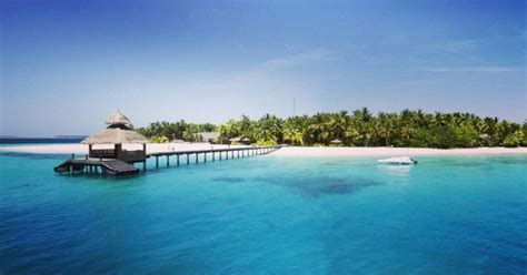 7 Affordable Maldives Resorts with Water Villas That S’poreans Should Go At Least Once - Goody Feed