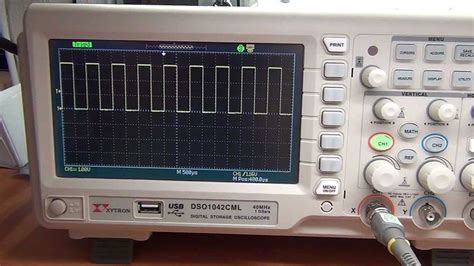 How Does an Oscilloscope Work? An Overview - electronicstalk.org