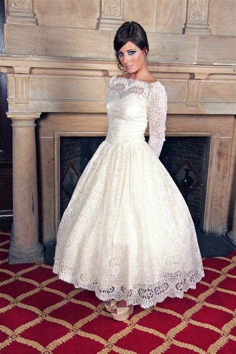 Modest Wedding Gowns For The Tznius Jewish Bride #2391438 - Weddbook