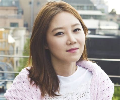 Gong Hyo-jin Biography - Facts, Childhood, Family Life of S Korean Actress