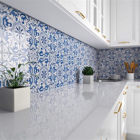 Patterned Ceramic Tile Backsplashes | Country Floors of America LLC.