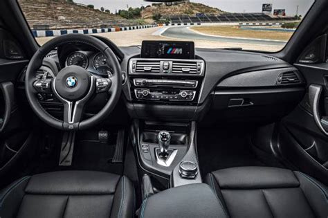 balenă tovărășie deget mare bmw m2 interior alcool Sarabo arab efect