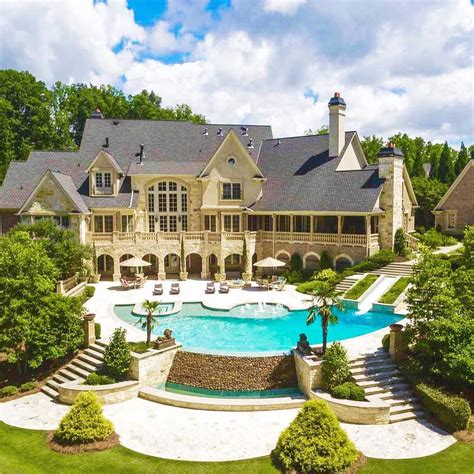 MODERN MANSIONS on Instagram: “Mega mansion in Georgia with a massive ...