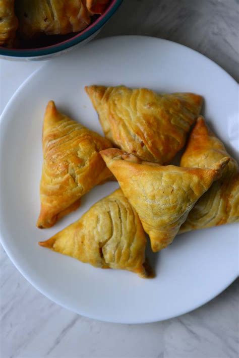 Uzbek Samsa | Baked Mini Meat Pies